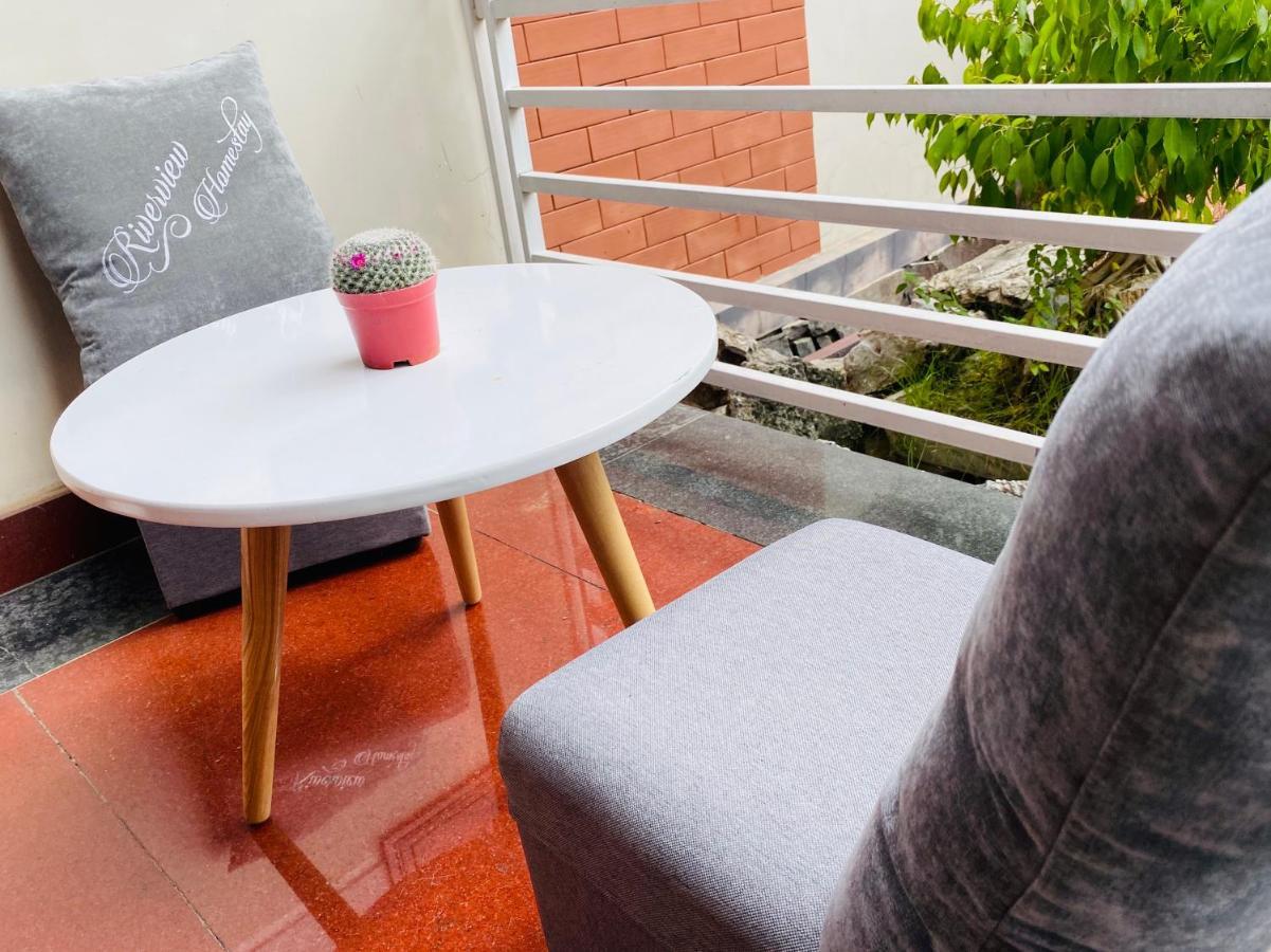 Riverview Homestay Dong Hoi Exterior foto